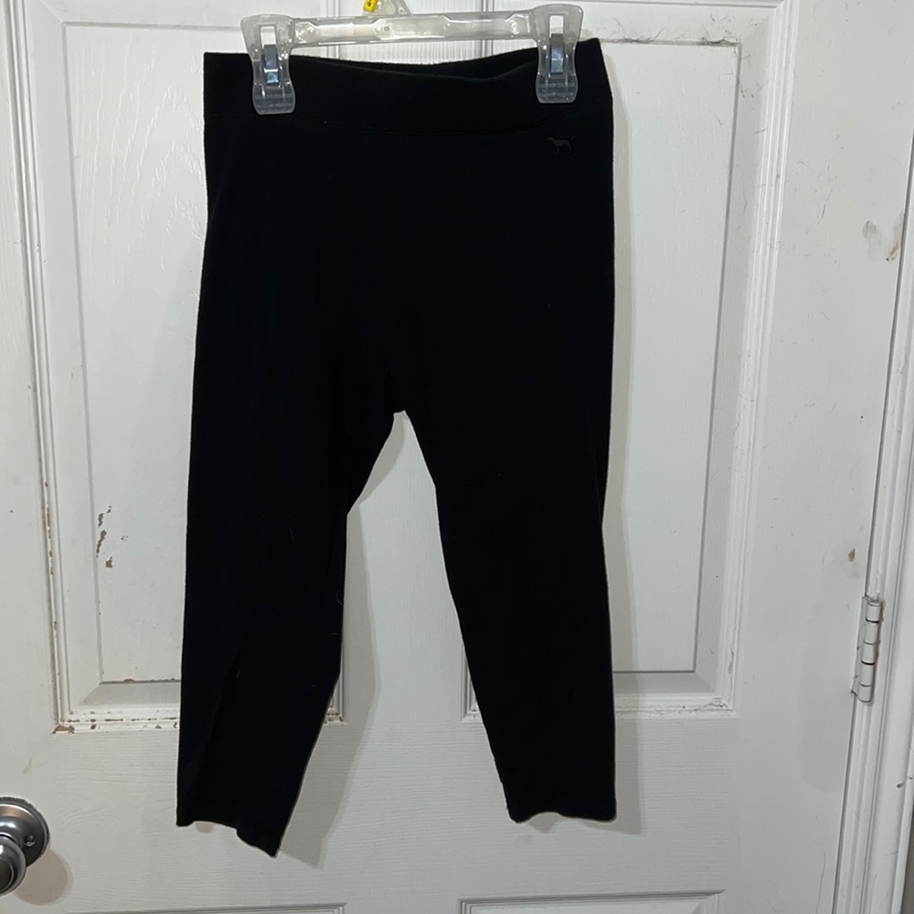 Black Victoria’s secret Cropped Leggings